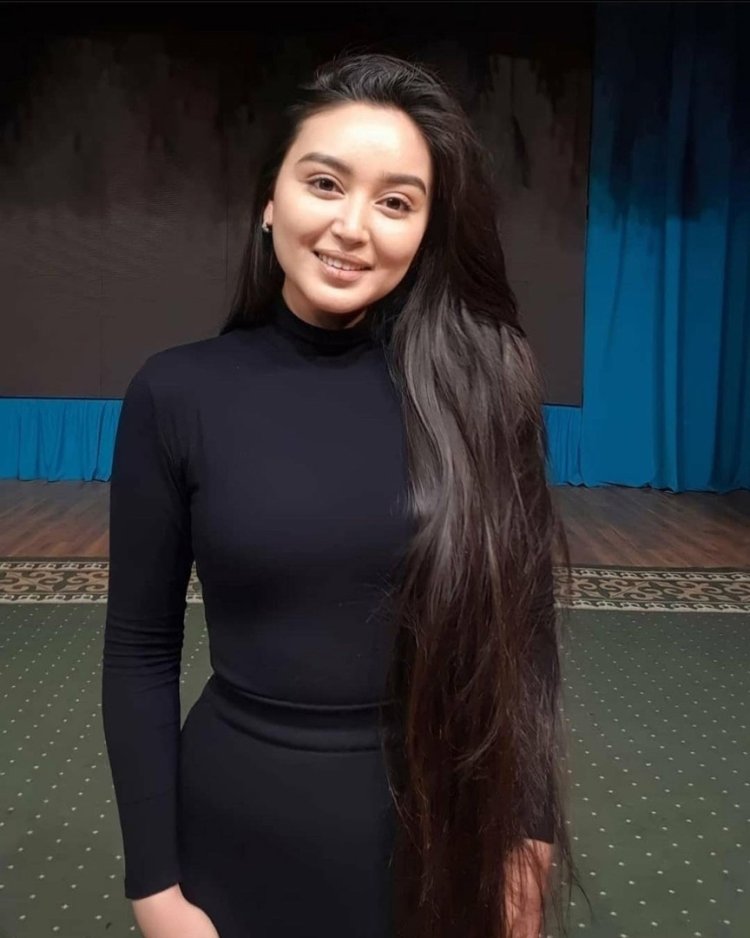 Длинные волосы