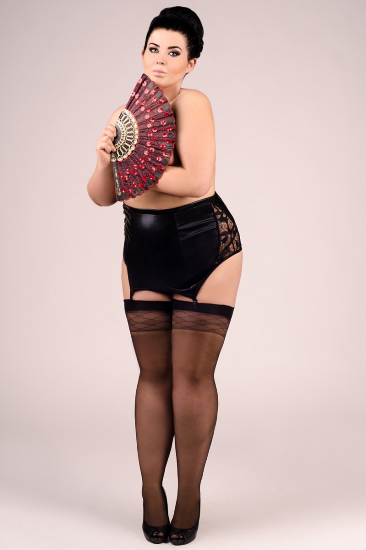 Алиса Шпиллер модель плюс сайз