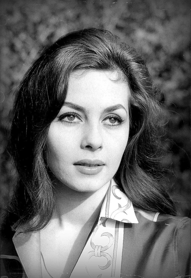 Француженка Мишель Мерсье