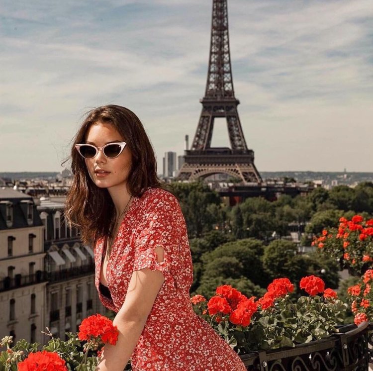 Красивые парижанки