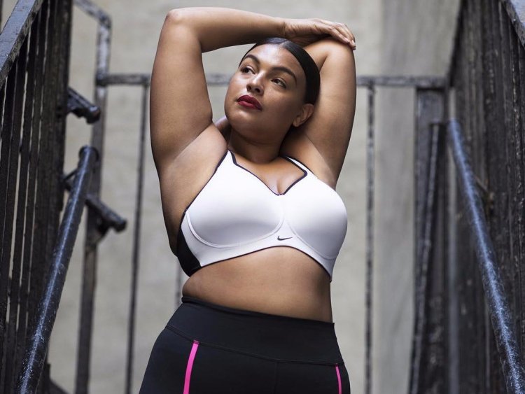 Nike модель плюс сайз