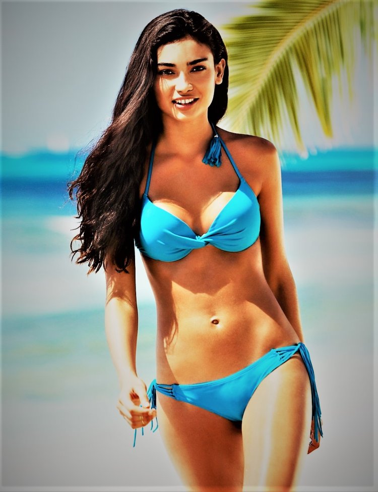 Kelly Gale модель