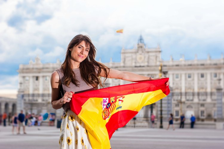 Испания девушки