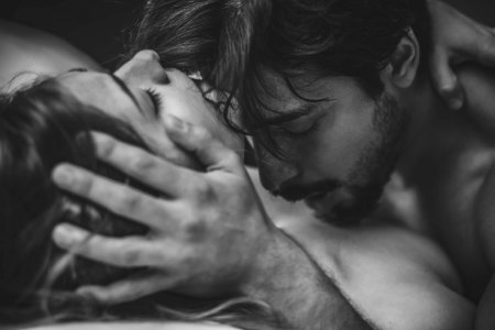 Страстный мужчина