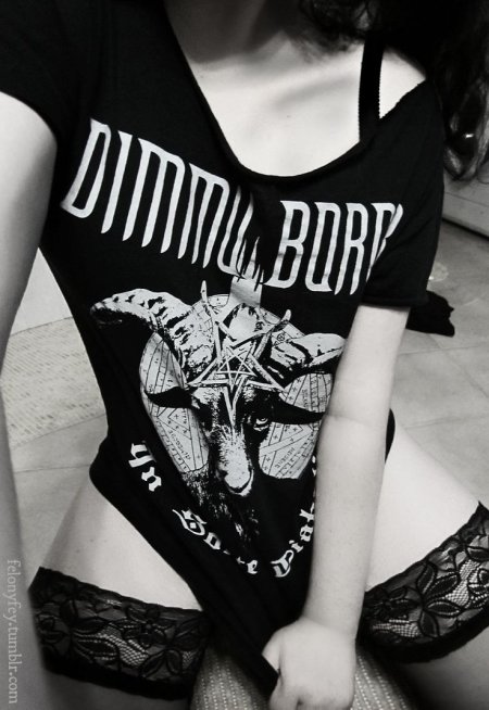 Красивые девушки сатанистки