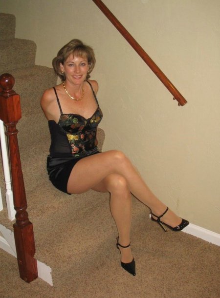 Взрослая женщина