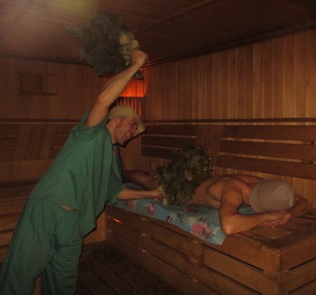 Баня с тёлками