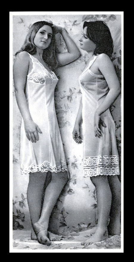 Советские женщины в белье