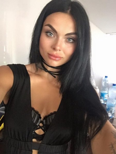 Камилла смогулецкая