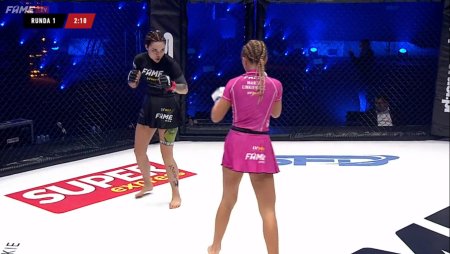 Дагмара боец ММА