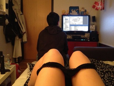 Парень геймер