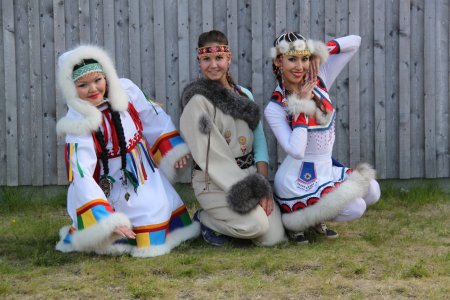 Национальная одежда ЯНАО ненцы ансамбль