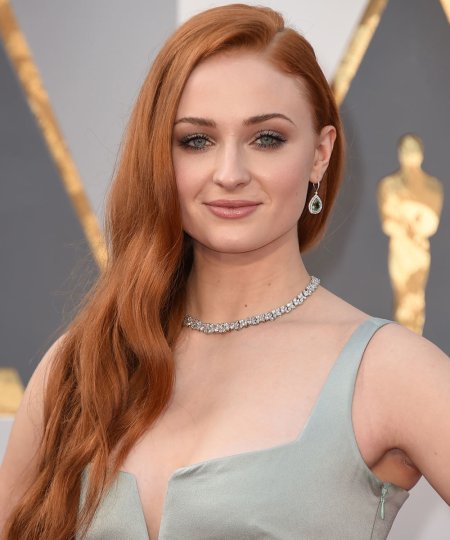 Софи тёрнер красивая