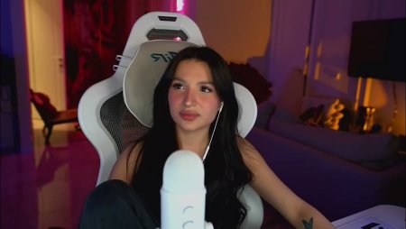 Амина тендерлибае и стримеры