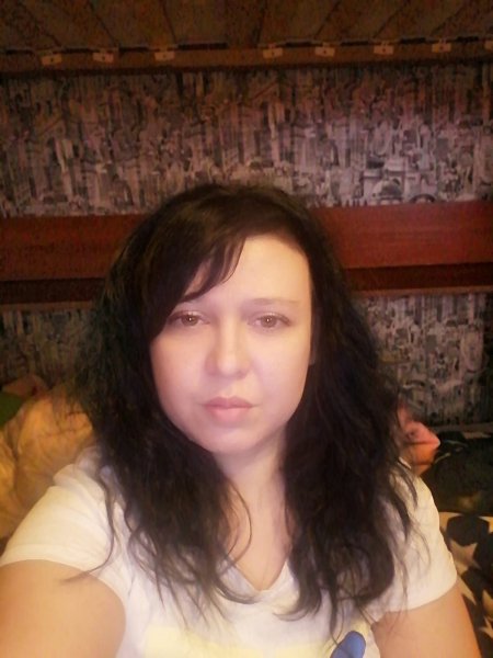 Анна Молотовник