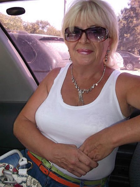 Елена 65 лет