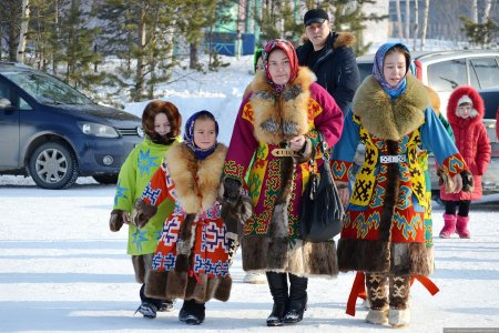 Ханты и манси в ХМАО