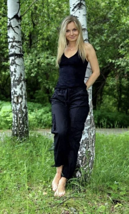 Обычная девушка