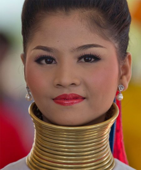 Бирма девушки