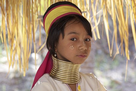 Женщины племени Падаунг