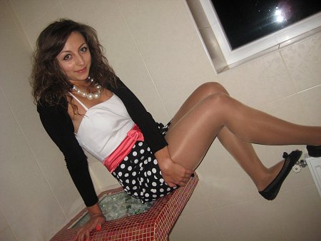 Армянские женщины в колготках