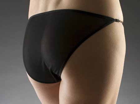 Девушки с плоскими ягодицами