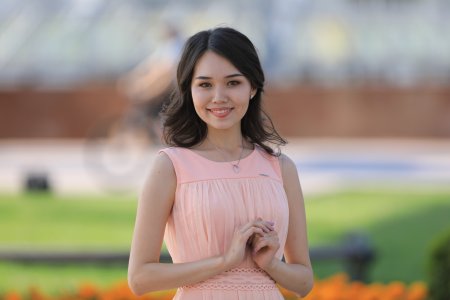 Казахские молодые актрисы