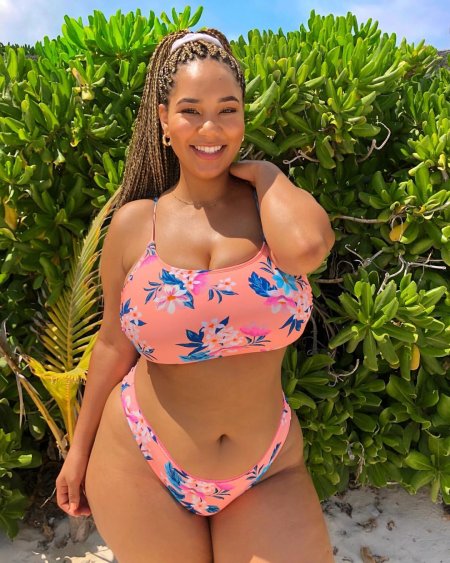 Джессика Бразил