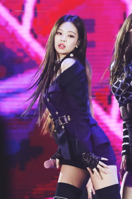 Блэк Пинк Jennie