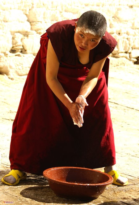 Тибет девушки