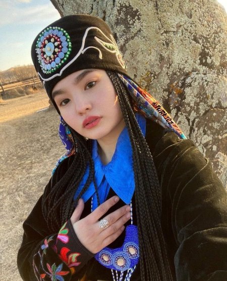 Хакасы внешность