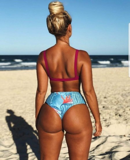 Карина Ирби (Karina Irby):