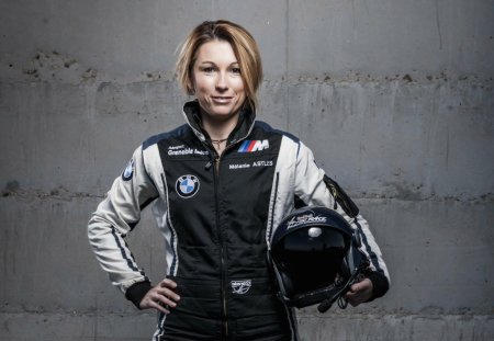 Менеджер Red bull Ксения