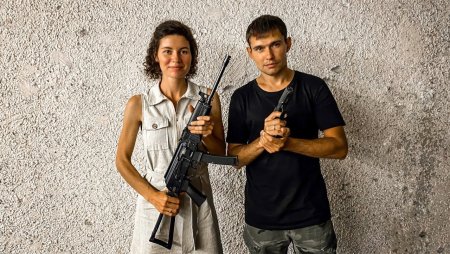 Александр пилот и Даша