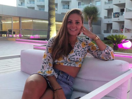 Бразильская танцовщица Андреа Мартинс