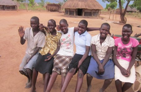 Африка Уганда девушки