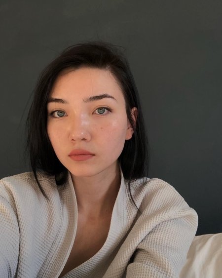 Айя Шалкар казашка