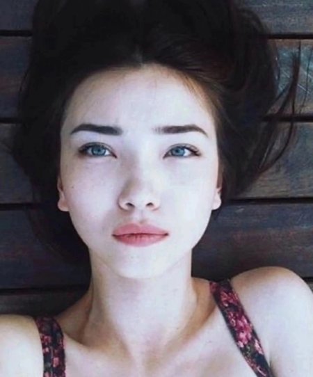 Модель Айя Шалкар