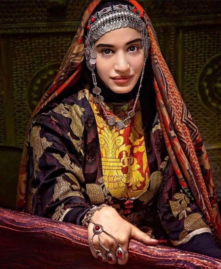 Национальные костюмы Дагестана аварки