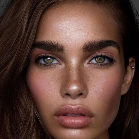 Ханна кросс