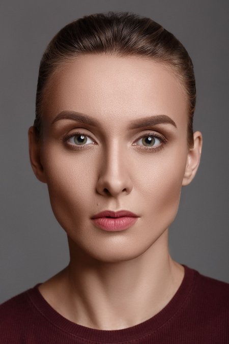 Марина Александрова портрет анфас