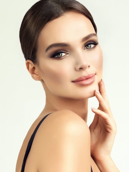 Красивые лица девушек