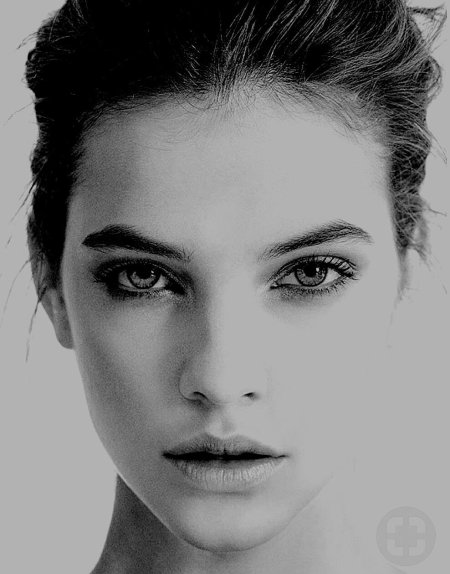 Модель Барбара Палвин