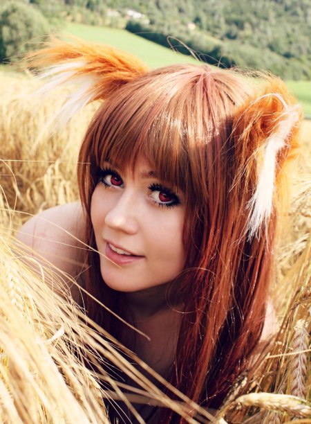 Красивая девушка лиса