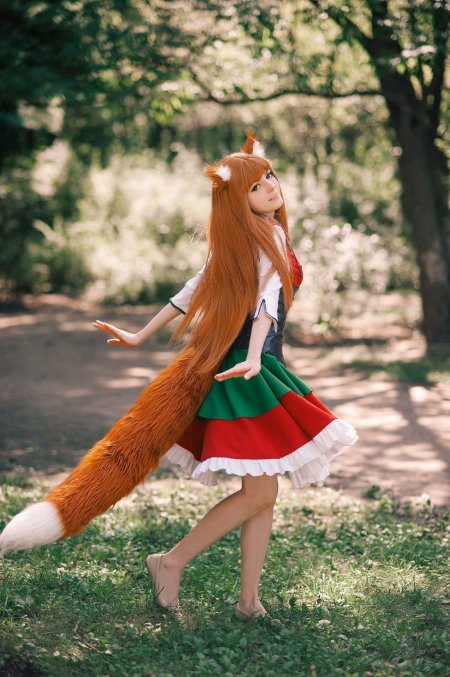 Волчица Холо косплей