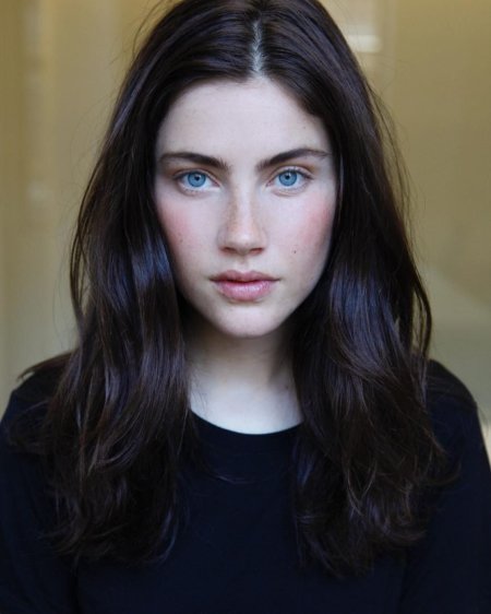 Anna Speckhart Black hair