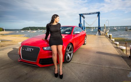 Ауди и девушки