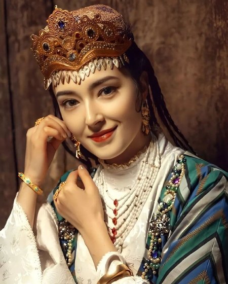 Шукрона уйгурка