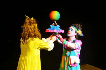 Девочка и слон цирк