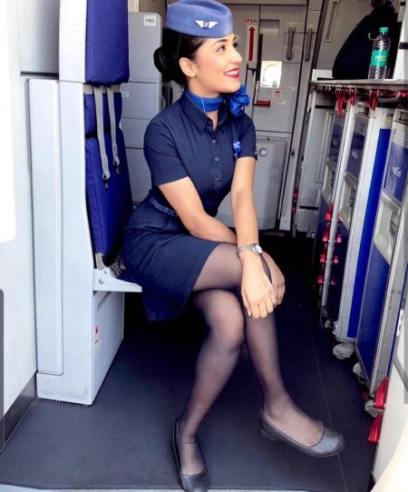 Ноги стюардесс